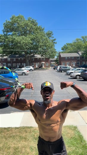 Sol Invictus Media LLC ☀️ on Instagram: "Genuinely missing summer 😪 #fitness #motivation #selfimprovement #explorepage✨ #viralinstagramreels"