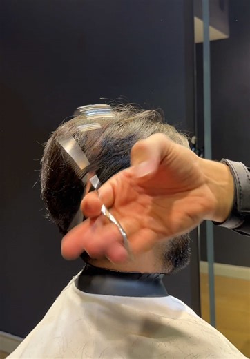 Asmr🎙️Plenty of scissors turning💈 #ilkererenhairstudio #asmr #scissors