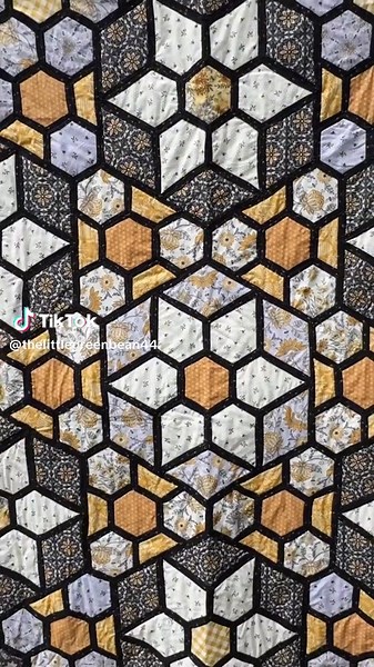 When you finally decide to try quilt as you go and it’s so much easier than you thought. This was such a fun project and I love that you can make a few pieces here and there until you have them all done! It so easy to work on a little bit at a time. And so many of you had been asking me for the pattern and now it’s ready!! I’d like to share with you “Sweet Honeycomb” The pattern is now available on our website under sewing patterns!! #quiltasyougo #qayg #quilters #quilted #sewingpattern #pattern