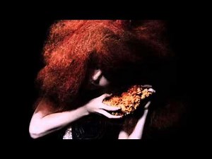 BJORK - MUTUAL CORE [BIOPHILIA LIVE]