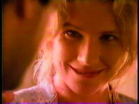 Folgers Coffee Making Up 90s Commercial (1992)