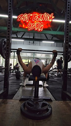 2ct Bench 95KG x 2 x 1 87.5KG x 3 82.5KG x 2 x 4 | Akshay Kumar