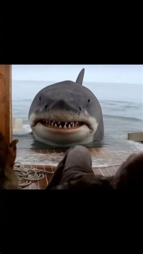 Jaws(The Movie Ending We Wanted)-Parody clip
