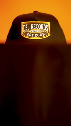 Snapbacks 🤝 dad hats 🔥🔥 Both available online and in store 🎉 #DelRecordsStore #DelBrand27 #DelRecords | Del Records Store