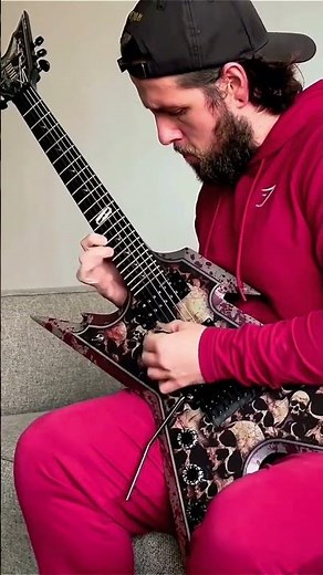Pantera - Psycho Holiday Guitar Solo | Dean Razorback Skull