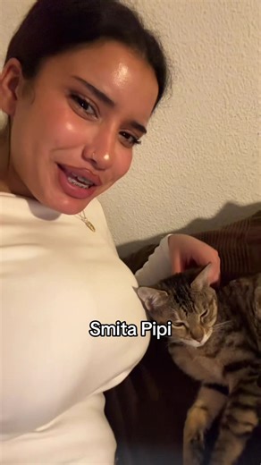 Videos de mermaid (@justamermaid) con “original sound - mermaid”