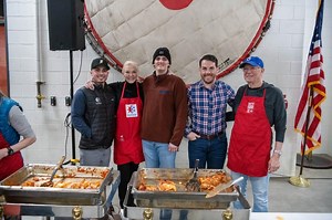 Vail firehouse hosts wounded veterans for dinner