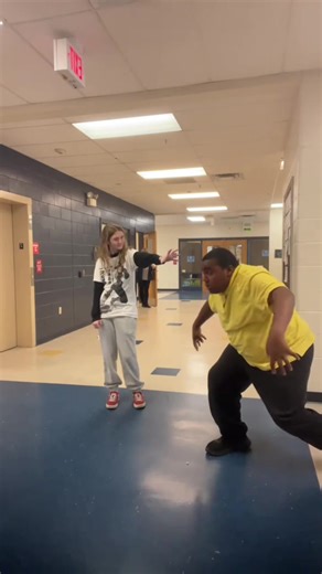 CEO Of Big Backs 🍔 👑 (@dabigback)’s video of she gon call me babyboo