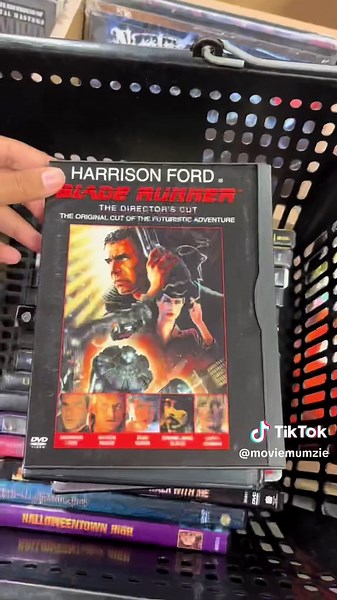 Best secondhand movie haul 🫶🏽🫶🏽🫶🏽 but so many goodies left behind. Did I make any terrible mistakes ??? #physicalmedia #dvd #collector #filmtok #davidlynch