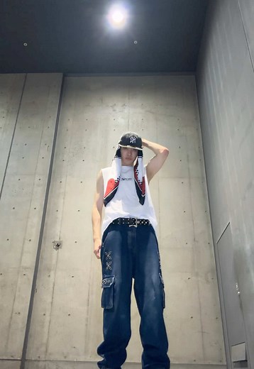 Exploring TREASURE: So Jung Hwan's Dance Moves