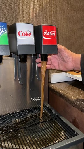 How to Turn Off A Soda Valve 🥤‼️ #andysbeveragecompany #sanantonio #beverage #sodamachine #howto #howttoturnoffavalve #foodandbeverage #smallbusiness #conveniencestore