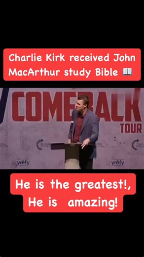 Charlie Kirk received John MacArthur study Bible 📖 #johnmacarthur #johnmacarthurstudy #bible #CharlieKirk #biblestudy #Greatest #Amazing @topfans | Biblical knowledge