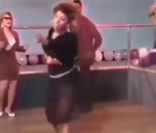 28K views · 564 reactions | Letting it rip on Detroit’s The New Dance Show in the early 1990s. | Flashbak | Facebook