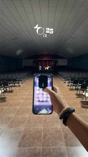 2.1K views · 27 reactions |  De la calma… a la energía que lo cambió todo. Así arrancamos Resurrection 2025: luces encendidas, corazones listos y un momento que nunca olvidaremos. ⚡ #ResurrectionCostaRica #RezCR #Rez25 #Rez2025 #PoderAmorDominioPropio #JuventudCR #JuventudCristiana #EventoCristiano #LaFortuna | R E S U R R E C T I O N - C R. | Facebook