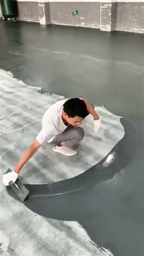 very smooth and shiny floor epoxy paint application using one-way wiping technique