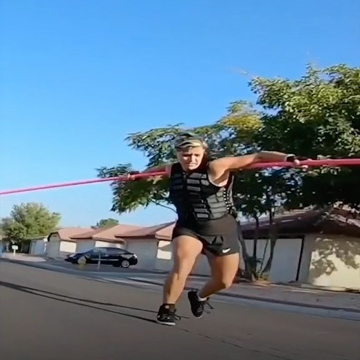 729K views · 175 reactions | She’s the first woman to break the record, which had previously been set by men. Check out more trending stories on ITK: https://bit.ly/39pSMAR | In The Know | Facebook