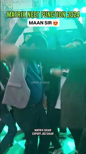 Matrix neet division sikar,maan sir dance 😅 matrix function 2024 #sikar #matrixchannel #viralvideo