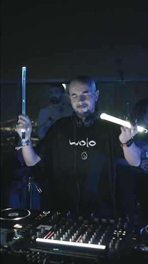 WOLO Live Rooftop DJ Set in Dubai | Percussion & Organic House at 75th Floor (SLS)