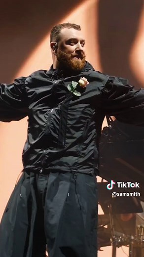 GLASTONBURY 2024/ @Disclosure 🖤 #samsmith #disclosure #latch #livemusic #glastonburyfestival #summer
