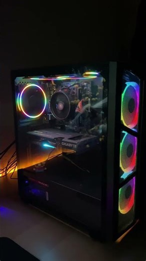 Ouww #gaming #pc #pcgaming #setup #mrbeast