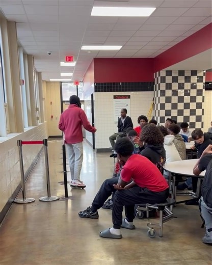 Mr. Derek teaching our ARISE program to the boys group at Decatur Middle! 👏👏👏 | City of Decatur Youth Services