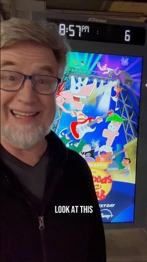 I had no idea these animated bus shelter ads existed!!!