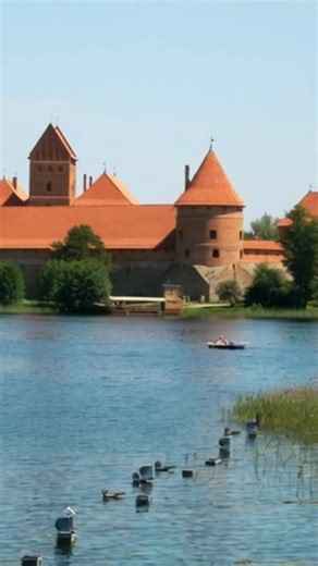 20K views · 672 reactions | Trakai Island Castle, a medieval gem located in Lithuania. The castle sits on an island in the middle of Lake Galvė. It is situated in the town of Trakai, approximately 30 km (19 miles) west of Vilnius, the capital of Lithuania. | Walter Kavaliauskas | Facebook
