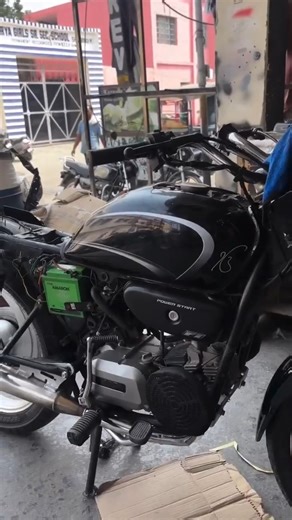 SPLENDOR MODIFIED |SPLENDOR OLD TAPING REMOVE NEW SMOKE KRDE #automobile #splendormodified #bullet