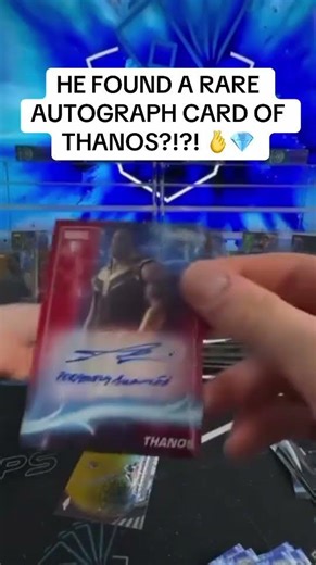 HE FOUND A RARE AUTOGRAPH CARD OF THANOS?!?!