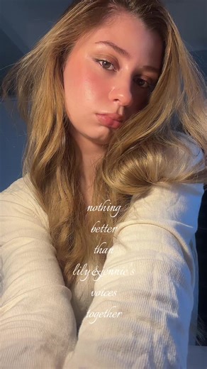 Lily Rose Depp Makeup Inspiration and Vocal Harmony