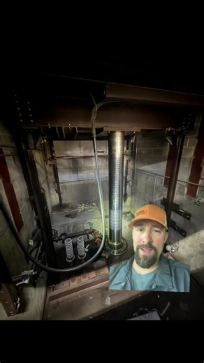 #elevatormechanic #hydraulics #hydraulic #elevatorconstructor #fyp | elevator mechanic
