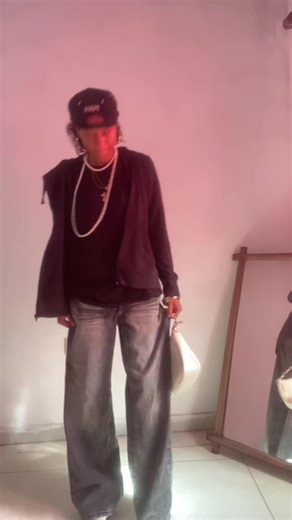 . (@almeidinhaaaaaa__)’s videos with Hell Shell - Young Nudy