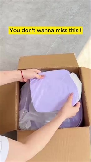 Foldable Portable Mini Washing Machine Material: ABS Plastic Portable, foldable, easy carry, great for camping Separate washing for baby clothes, socks or underwears Power Supply: 220-240V Colors: Purple, Light Green, Light Blue (send randomly) Bucket Capacity Approximate 6 liters 2 options available: Single and double bucket machine