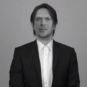 SELF is about our new age of narcissism and self-obsession, one in which a human race that used to look out with curiosity at the world and the stars now spends much of its time gazing at a little screen to see themselves reflected back in the mirror of social media. In that sense everyone now can take part in the notion of celebrity, and has the potential to share their life with an invisible mass of people they will never meet. The video takes things further by exploring the idea that anyone c