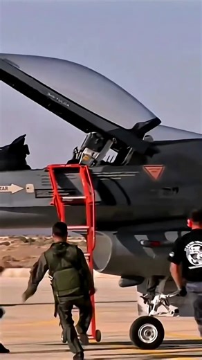 USA Fighter Jet Pilot in Action: A Thrilling Experience