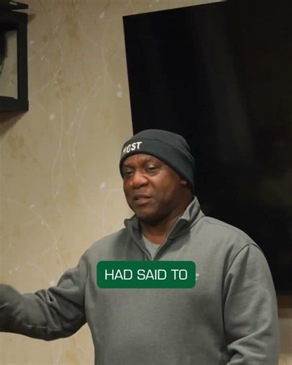 USF Bulls Men’s Basketball Meets Football Legend Thurman Thomas 🏈🏀 as Motivational Guest