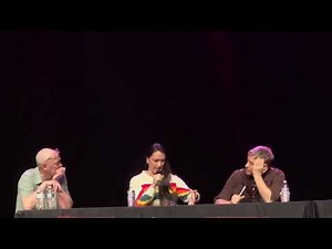 Albuquerque Comic Con - “Resident Alien” (Alan Tudyk And Sara Tomko) Part 3