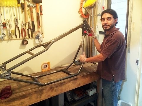 Build a motorcycle frame, custom motorcycle frame, building chopper chassis, hard tail frame
