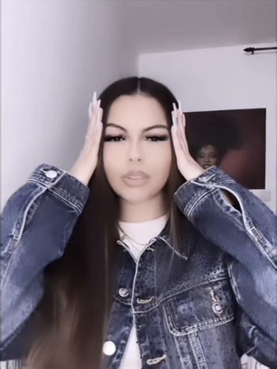 Un pain 🥖 😻😻. #xyzabc #pourtoiii #fyp #fyp #pourtoi @𝓢𝓪𝓻𝓪𝓱𝟐𝓹𝓻𝓮𝓽𝓽𝔂🤍🥥 @sarah2icy QUEEN HOUSE