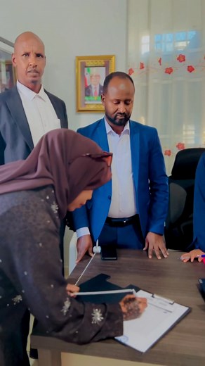 Murashax Asma Ayaa File Murashaxnimo Ku Wareejisay Gudid Loo. Ilsaaray Kala Saarista Murashaxiinta Degmada. | Ayaanle Xaaji Mohamed