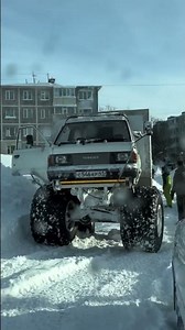 Весело им #automobile #russianjeep #зимняядорога #offroad #snow #внедорожник #зима #бездорожье #race