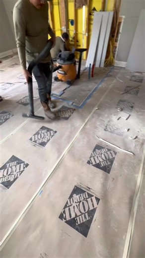 At one of our favorite client’s homes in Franklin, TN working on a kitchen renovation✨This simple action from one of our amazing teammates may look like “not much” at the end of a day. Orlando does this stuff all the time on site and of his own accord. 🦾 what does this action mean to you? | Center State Craftsmen