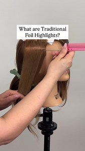 This is the OG foil technique every hairstylist should have in their toolkit.👇🏽 A traditional highlight uses small to medium weaves placed into foils to create soft, natural-looking dimension. Perfect for clients who want that classic blonde look. But not too bold, not too subtle. Just seamless, sun-kissed color that grows out beautifully. 🌤️ But here’s the thing… traditional is just one of 8 essential foil highlight techniques you should know! In my latest YouTube video and blog, I break the