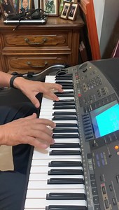 15K views · 700 reactions | INTRO. De un tema muy hermoso a manera de tutoríal UN DÍA CAMINABA | Nini Estrada | Facebook