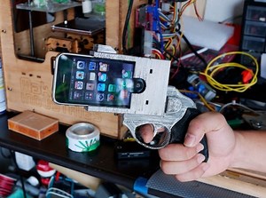 3D printed revolver iPhone case
