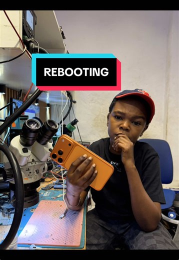 Fixing the iPhone 17 Pro Max Rebooting Issue