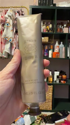 Marie Brown (@mariemaebrown)’s videos with Amber in store - HiAmber