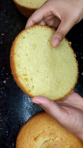 Massa Amanteigada para Bolos de Aniversário