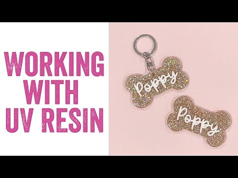 How to Use UV Resin with Glitter and Vinyl
