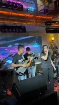 Boogie oogie taste of honey cover by The pearls band.....